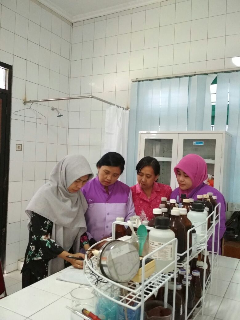 Pendampingan  Laboratorium  Daerah  di UPTD Labkesda  Kabupaten Semarang
