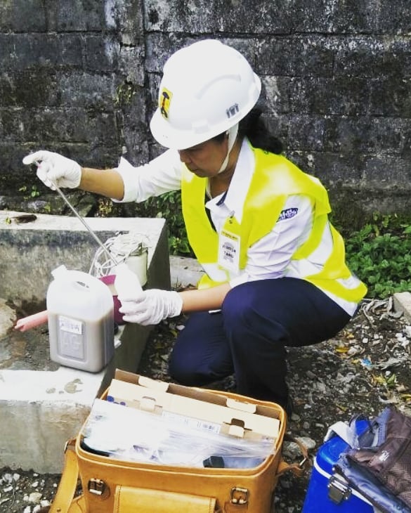 Pengambilan Contoh Uji dalam Rangka Pengembangan Metode Uji Krom Heksavalen dalam Air