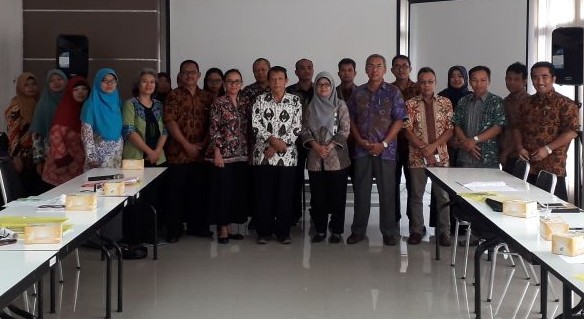Pelatihan Penyusunan Laporan Kajian Dampak Faktor Risiko Penyakit Berpotensi KLB Berbasis Lingkungan