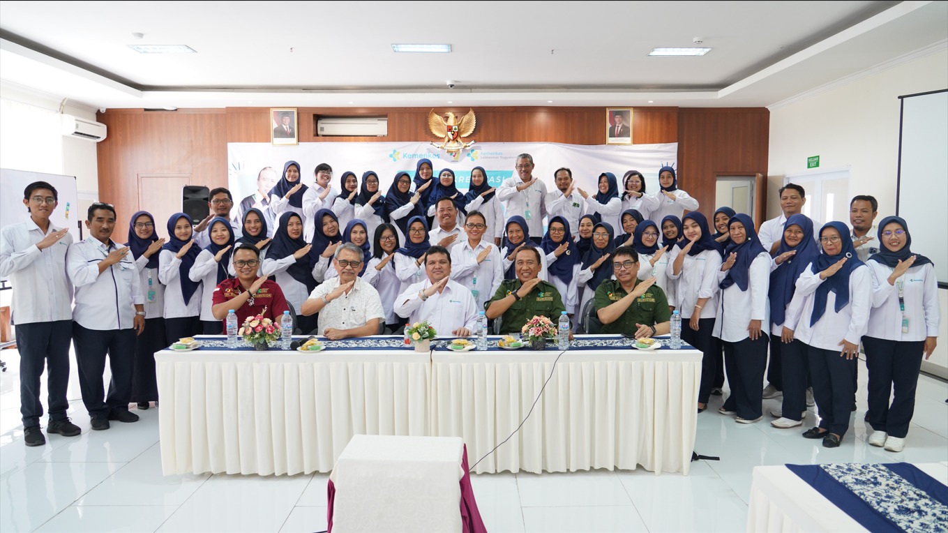 Komitmen Peningkatan Mutu BB Labkesmas Yogyakarta melalui Survei Akreditasi Laboratorium Kesehatan