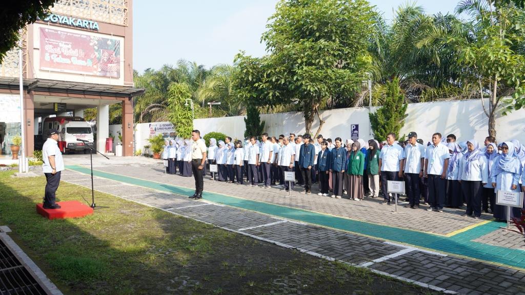 Apel Senin, Penyerahan Penghargaan bagi Pegawai dan Tim Berprestasi