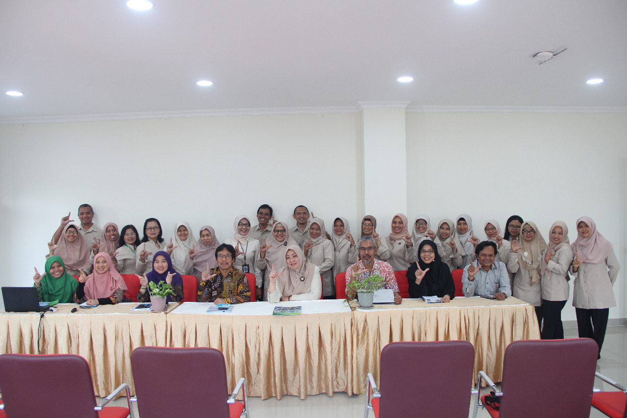 Assesmen Laboratorium Penguji dan Laboratorium Kalibrasi BBTKLPP Yogyakarta oleh Komite Akreditasi Nasional