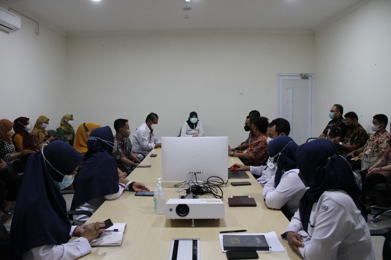 Kunjungan Studi Tiru Balai Pengujian dan Laboratorium Lingkungan Hidup Provinsi Jawa Tengah ke BBTKLPP Yogyakarta