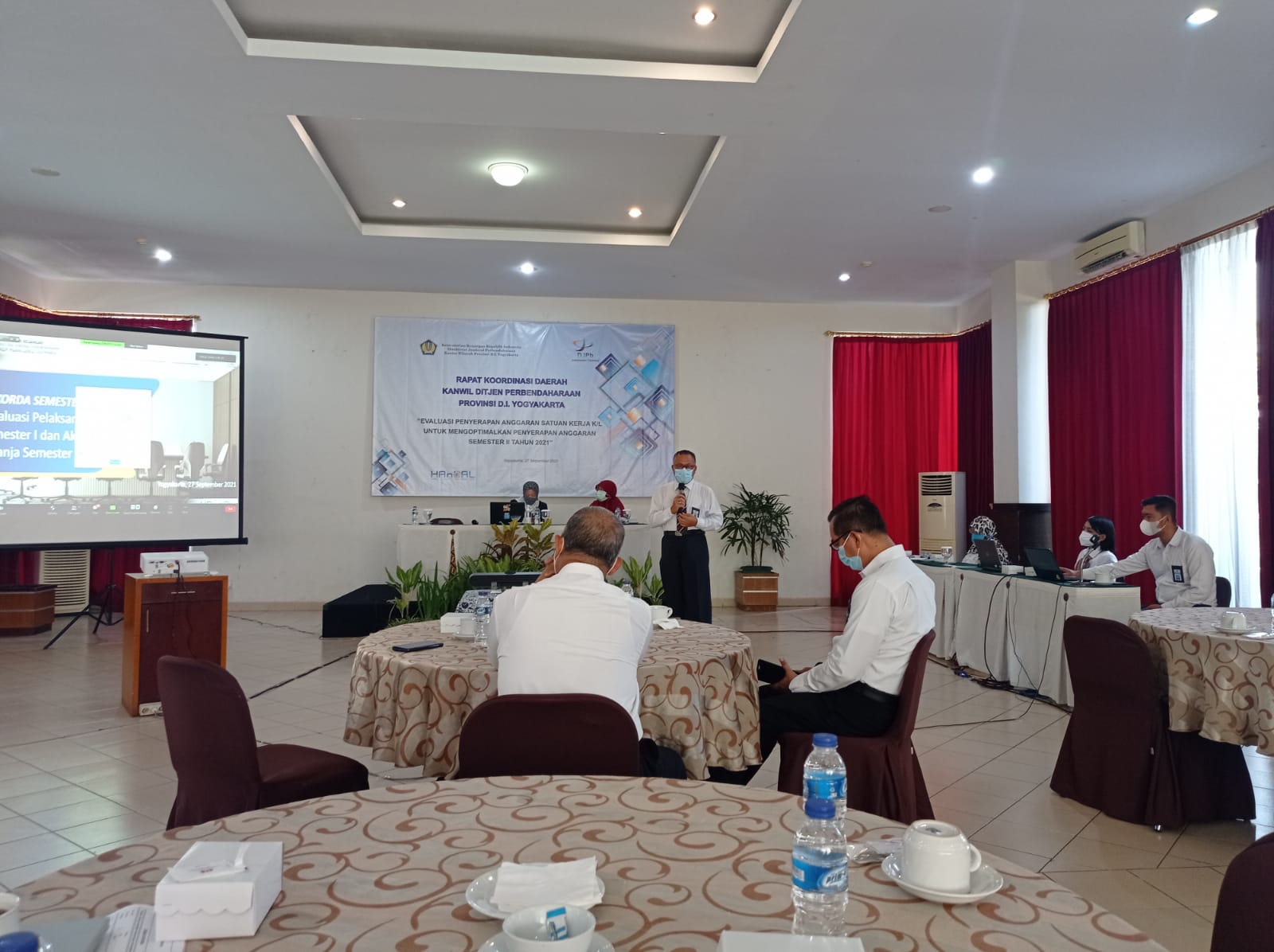 Rapat Koordinasi Daerah Evaluasi Penyerapan Anggaran Satuan Kerja K/L Semester I Tahun 2021 Untuk Mengoptimalkan Penyerapan Anggaran Semester II Tahun 2021